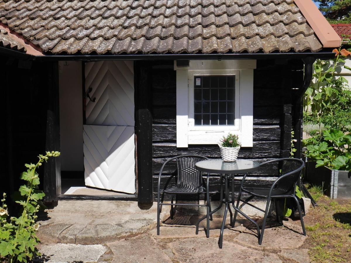 Havsnära 1700-tals Timmerstuga Ängelholm Exteriör bild